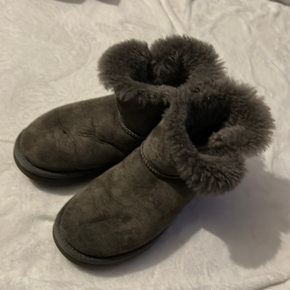 Grey Uggs